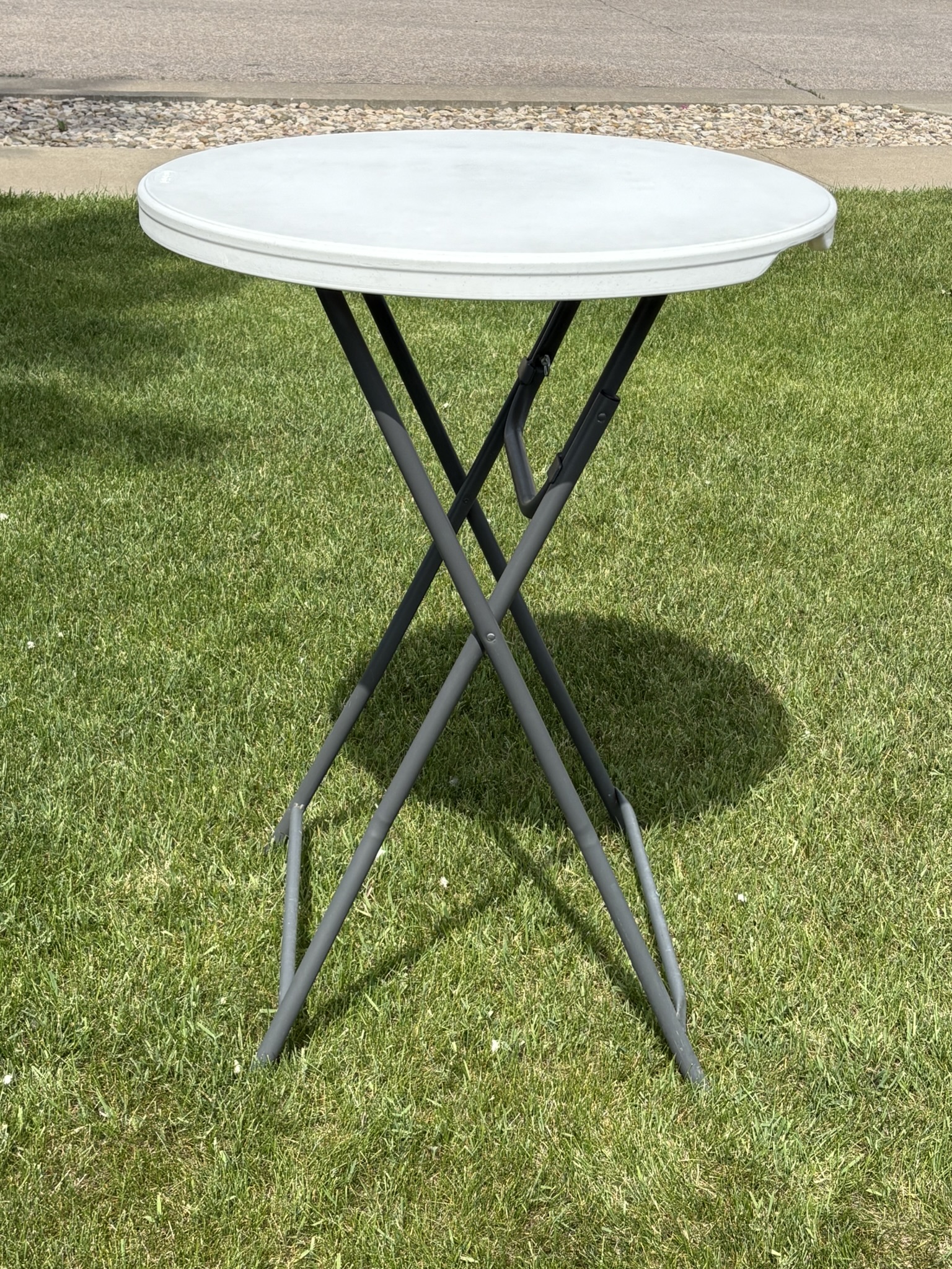 Pub Tables